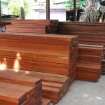 ไม้แดงขนาดต่างๆ - ห้างหุ้นส่วนจำกัด บางโพอบไม้ 