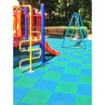พื้นยางกันกระแทก SBR และหญ้าเทียม - เครื่องเล่นสนามทั่วไทย Hippo Playground