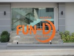 ป้ายอาคาร - อักษรครีเอเตอร์