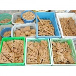 รับแกะสลักไม้ - เล็ก แกะสลัก