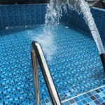 เปลี่ยนน้ำในสระว่ายน้ำ - พูล แอนด์ ดีไซด์ - รับสร้างสระว่ายน้ำ เชียงใหม่