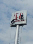 ทำความสะอาดโชว์รูม Honda - BGG Service (Thailand) Co Ltd