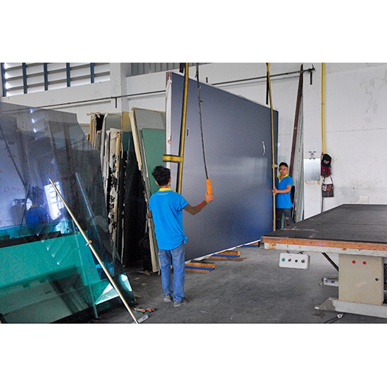 จำหน่ายกระจก อลูมิเนียมเส้น   กระจก   โครงฝ้าเพดาน   อลูมิเนียม   วัสดุก่อสร้าง   บานเลื่อน   บานสวิง   บานกระทุ้ง   บานเกล็ด   กรอบมุ้งลวด   อลูมิเนียมดัดโค้ง   หน้าต่างบานเกล็ด   กระจกดัดโค้ง   กระจกใส 