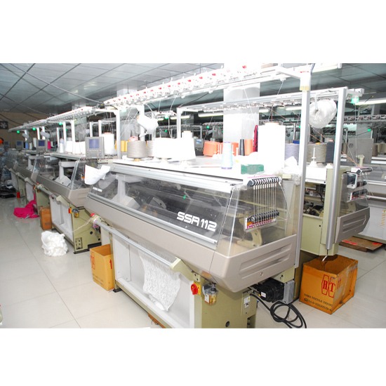 รับผลิตเสื้อผ้าพร้อมติดแบรนด์ รับผลิตเสื้อผ้าพร้อมติดแบรนด์ 