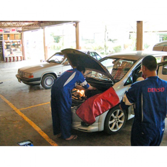 บริการซ่อมแอร์รถยนต์ ซ่อมแอร์รถยนต์  เช็คแอร์รถยนต์  ติดตั้งแอร์รถยนต์ 