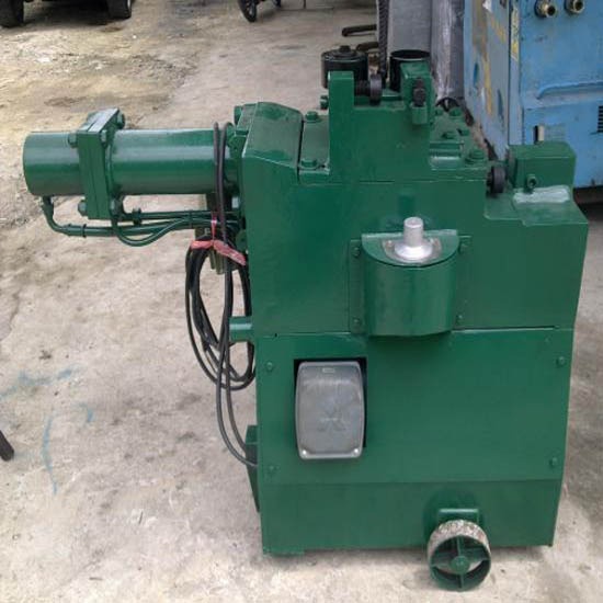 เครื่องดัดและตัดในตัวเดียว เครื่องดัดและตัด 