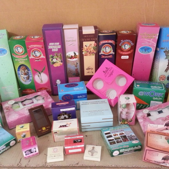 กล่องกระดาษบรรจุภัณฑ์ บรรจุภัณฑ์  กล่องกระดาษ  บรรจุภัณฑ์พลาสติก  รับออกแบบโลโก้  ออกแบบบรรจุภัณฑ์ 