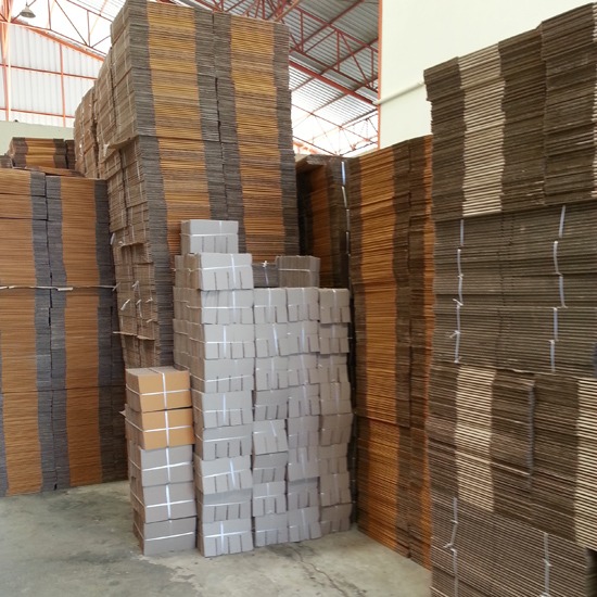 กล่องบรรจุภัณฑ์ บรรจุภัณฑ์  กล่องกระดาษ  กล่องลูกฟูกม้วน  ออกแบบบรรจุภัณฑ์  ออกแบบโลโก้ 