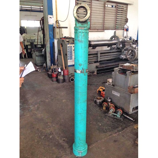 รับซ่อมกระบอกไฮดรอลิค กระบอกไฮดรอลิค  รถแมคโคร  รถแทรกเตอร์  รับกลึง  ซ่อมกระบอกไฮดรอลิค 