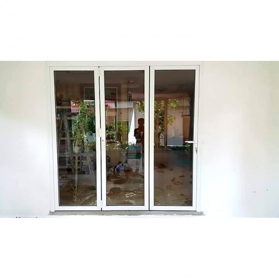 ติดตั้งกระจกบานพับ ศรีนครินทร์ ติดตั้งกระจกบานพับ ศรีนครินทร์  ช่างติดตั้งหน้าต่างอลูมิเนียม  รับงานติดตั้งประตูกระจกอลูมิเนียม  ร้านอลูมิเนียมศรีนครินทร์ 