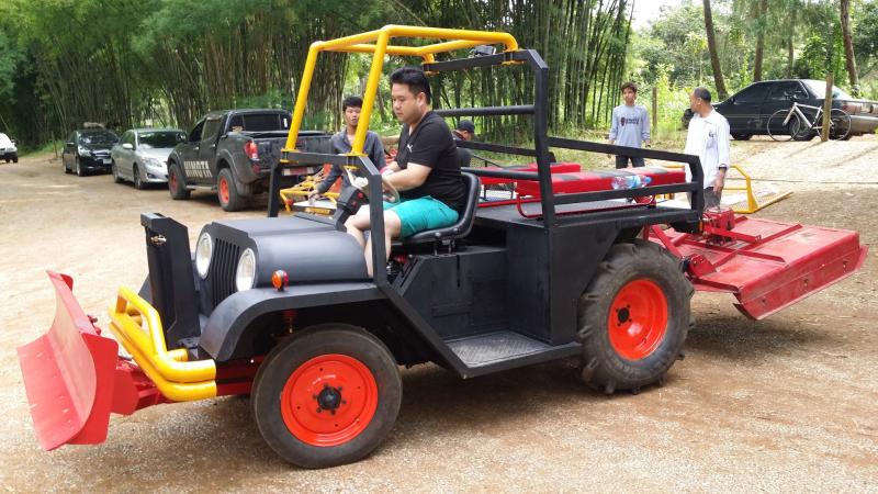 รถทางการเกษตร ลพบุรี.jpg